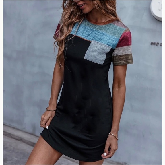Woman’s Color Block Fitted Summer/Fall Tee Dress - Picture 4 of 5